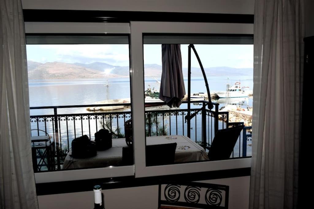 Ocean Vista Retreat Villa Skala Polichnitou Buitenkant foto